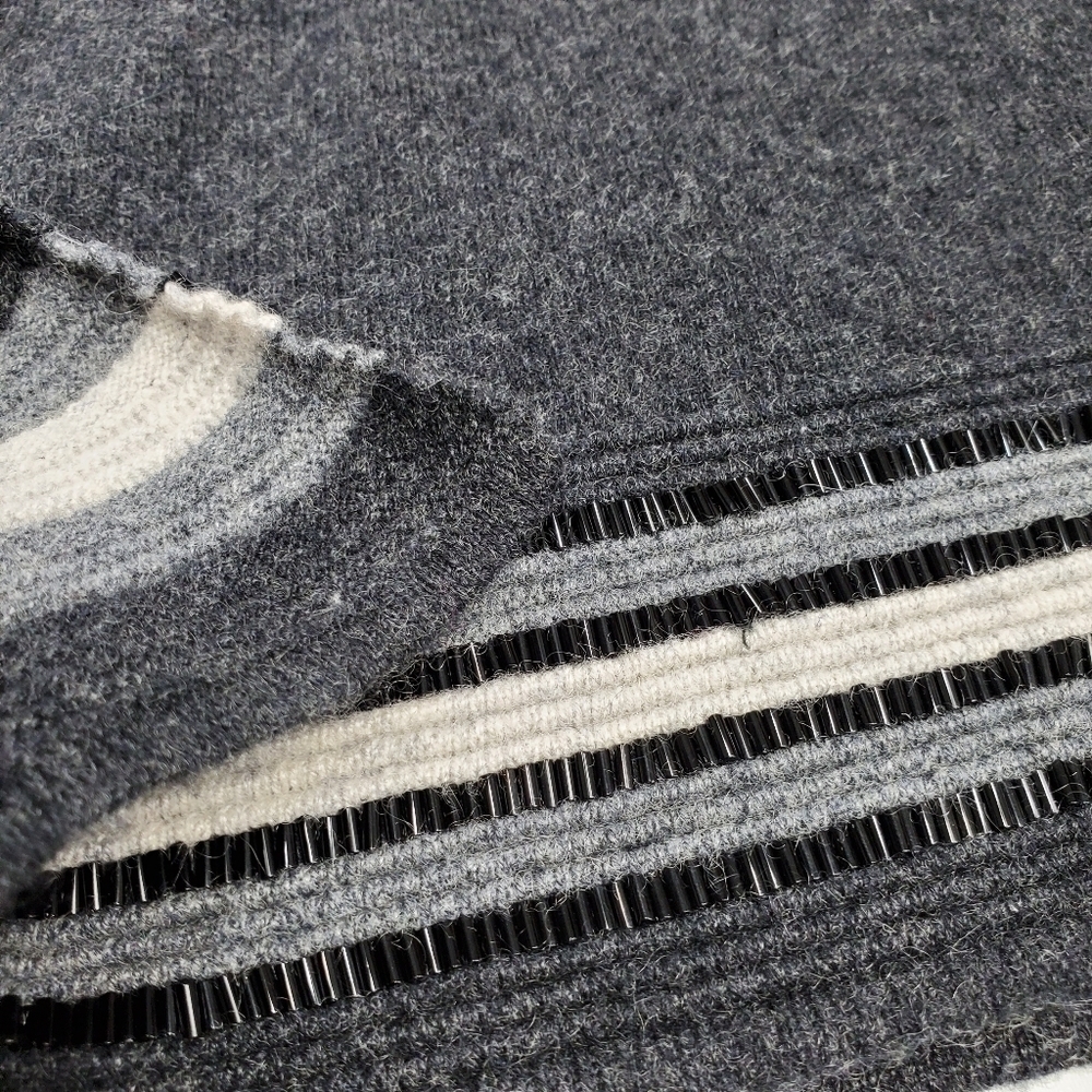 Neiman Marcus Cashmere Gray Beaded Cashmere Sweater Dress S - Picture 15 of 15